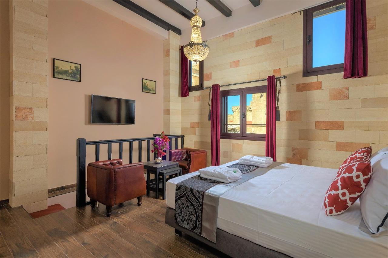 Deluxe Suite