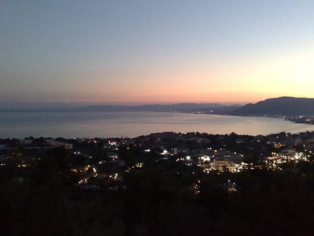 Deluxe Στούντιο με Queen-Size Κρεβάτι
