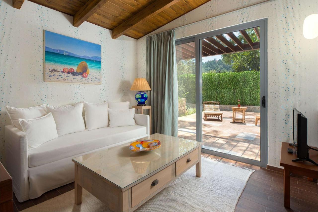 Deluxe Bungalow