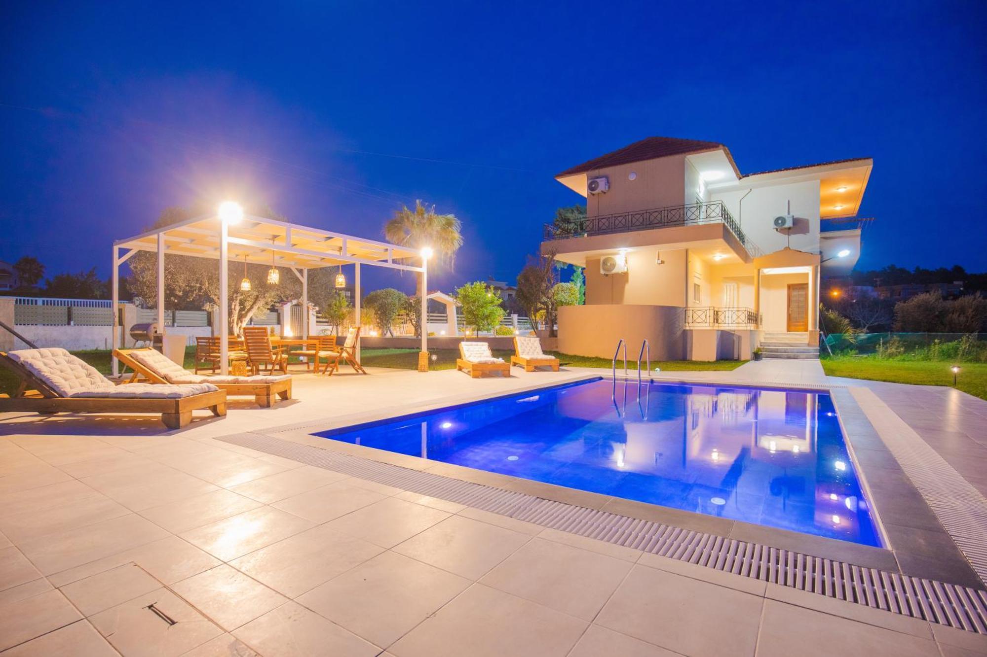 Three-Bedroom Villa,1501441720:JPEG