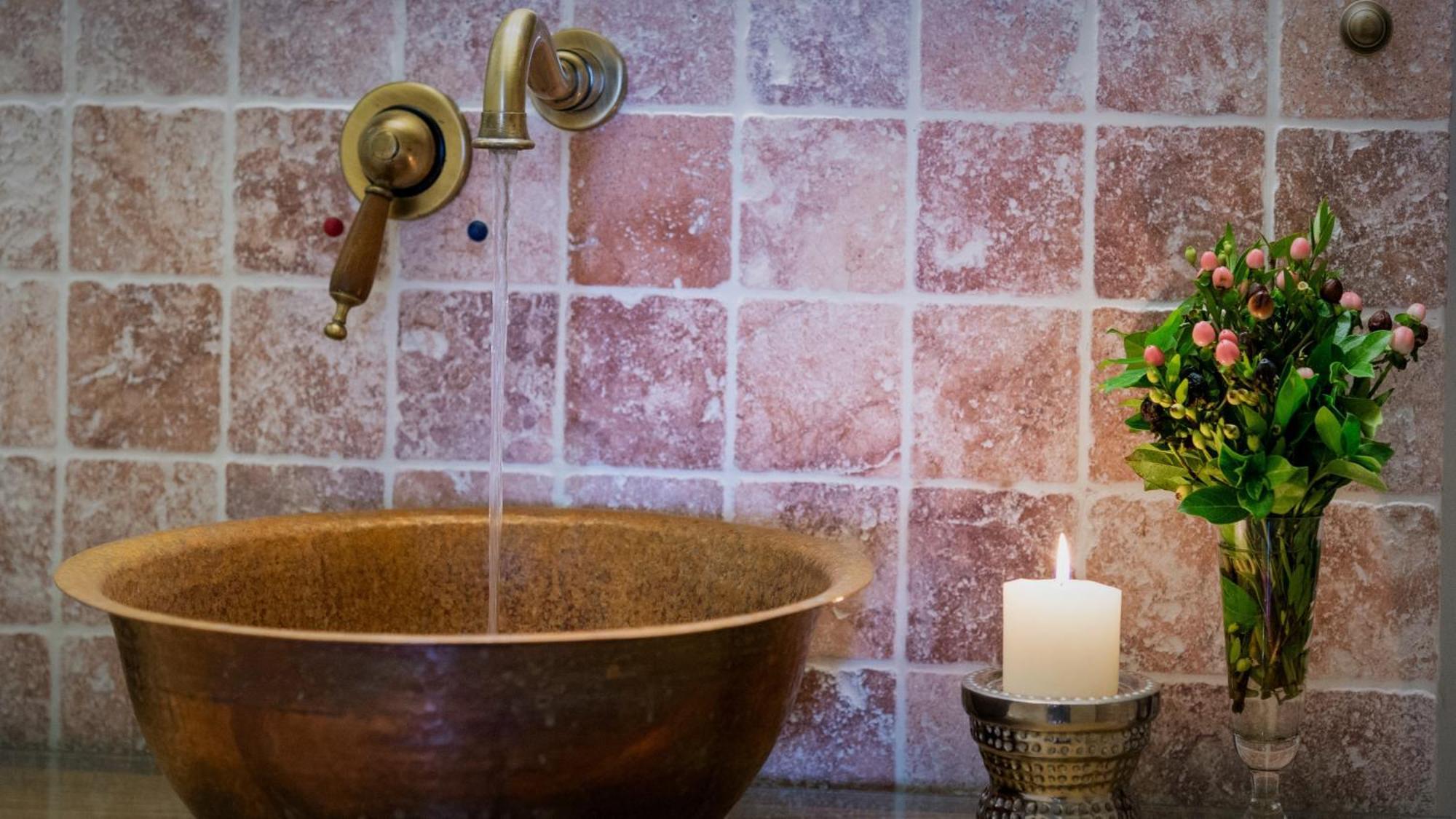 King Suite Spa Bath Gulbin