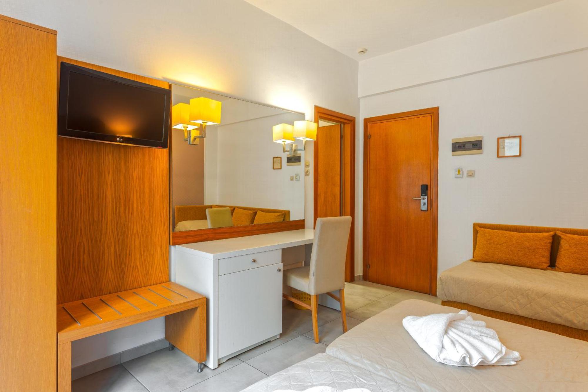 Triple Room Balcony