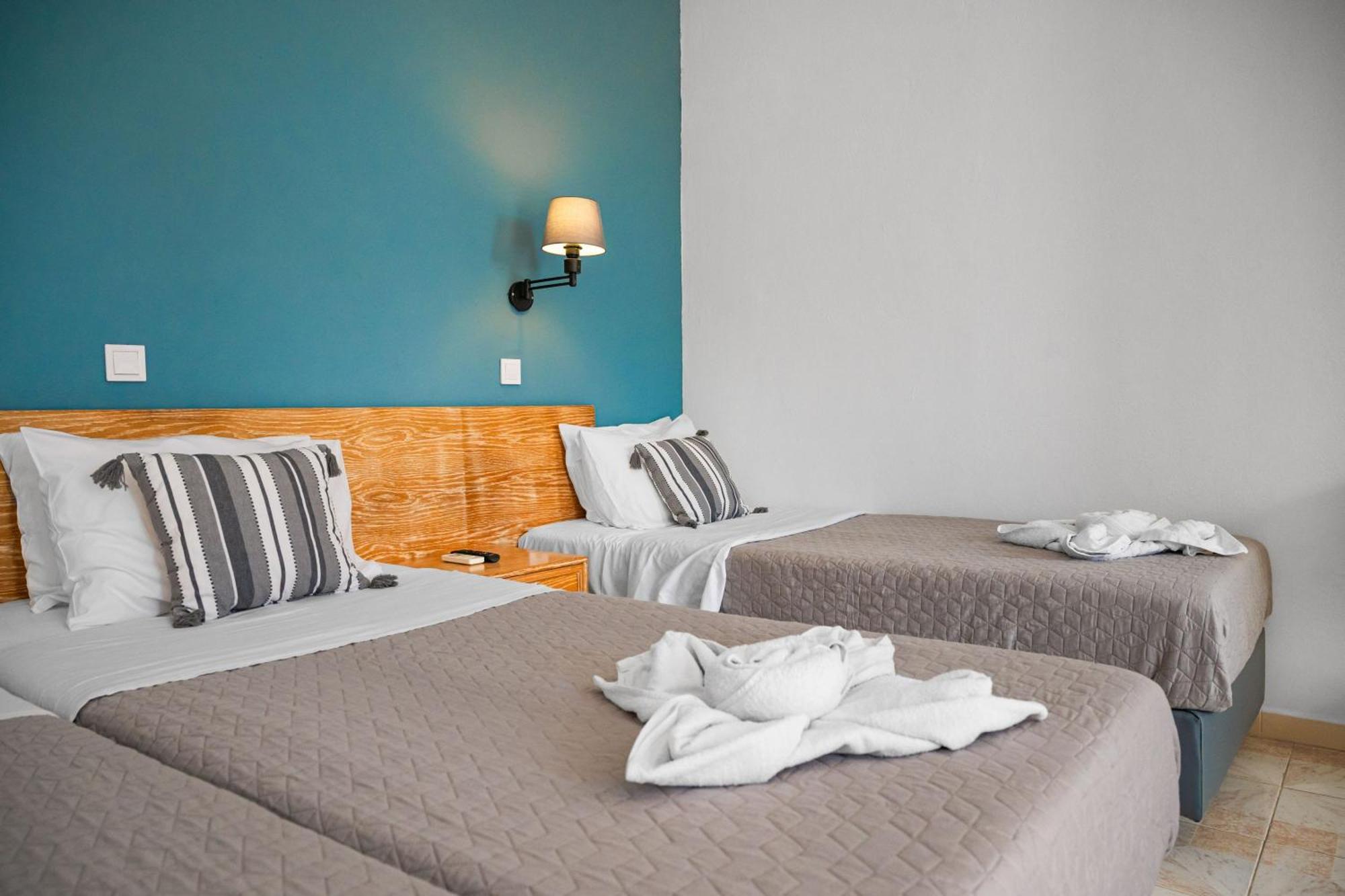 Basic Triple Room