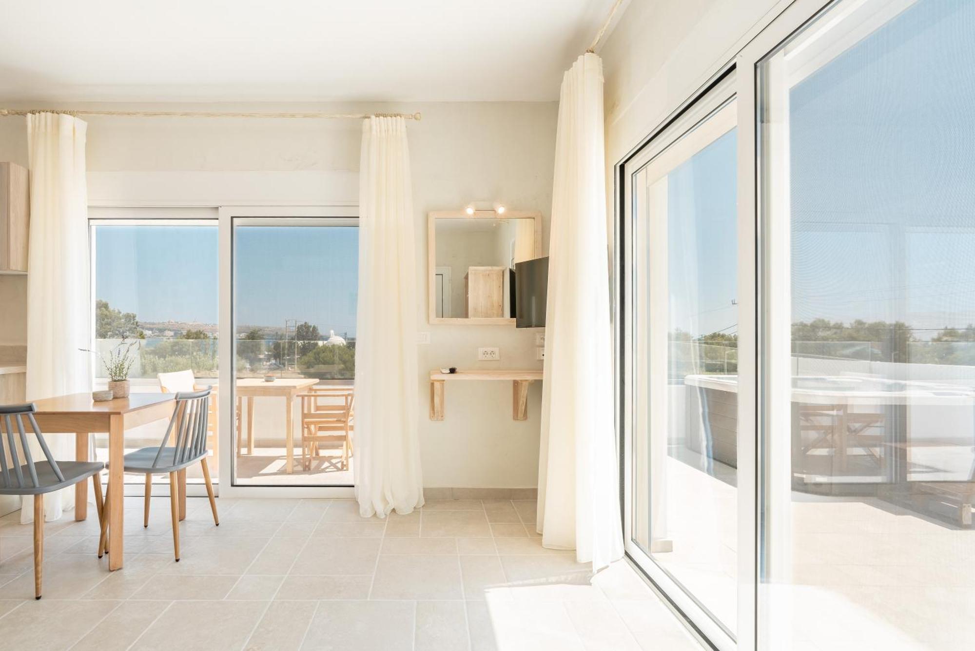 Studio Sea View