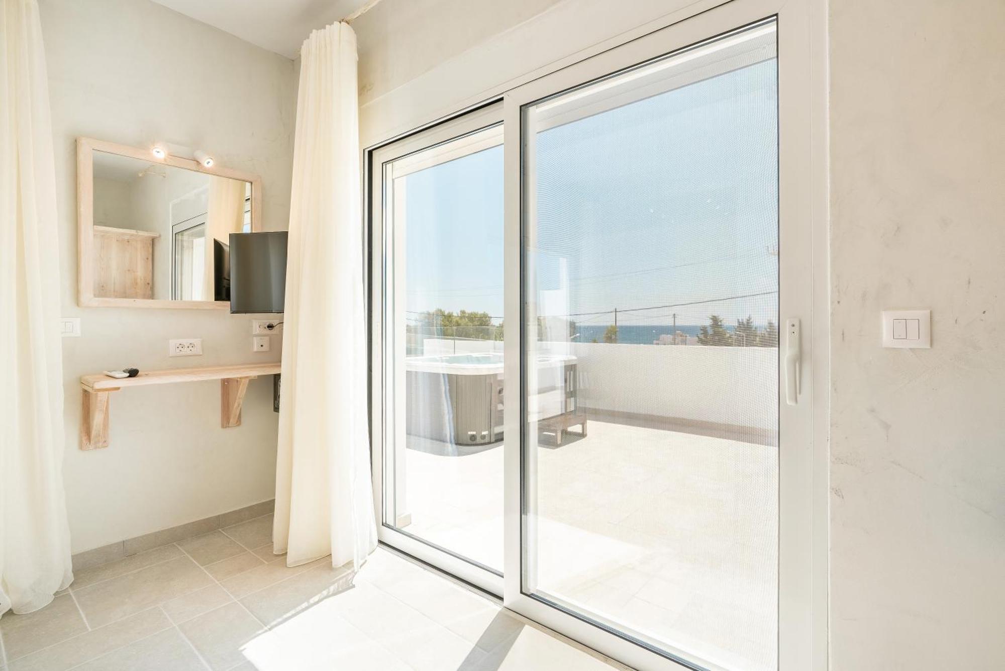 Studio Sea View