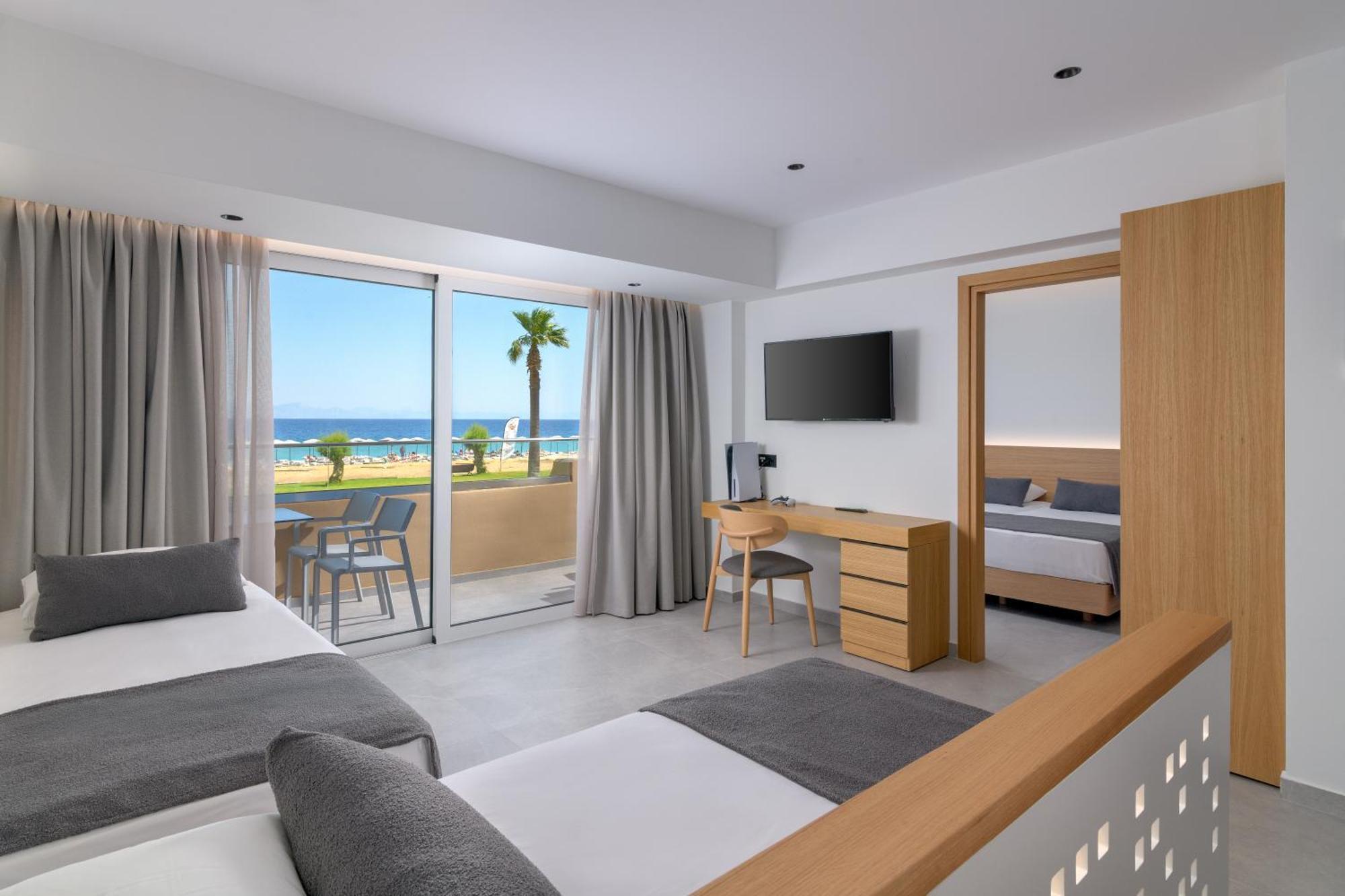 Superior Kids Suite Apartment Sea View