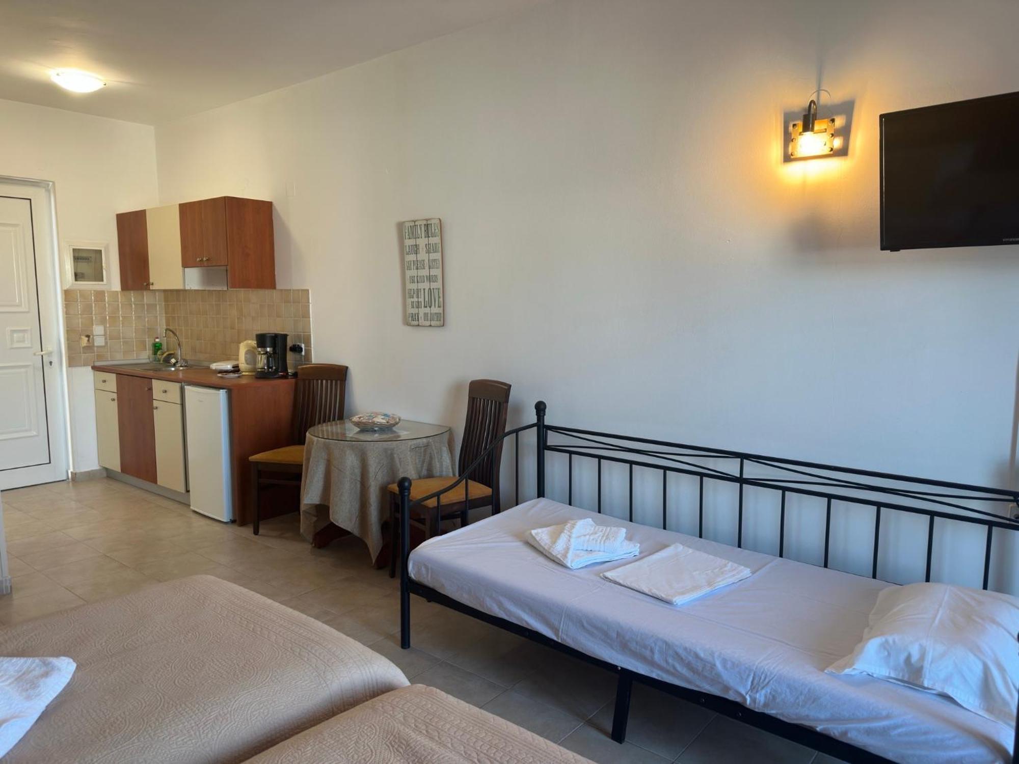 Budget Triple Room