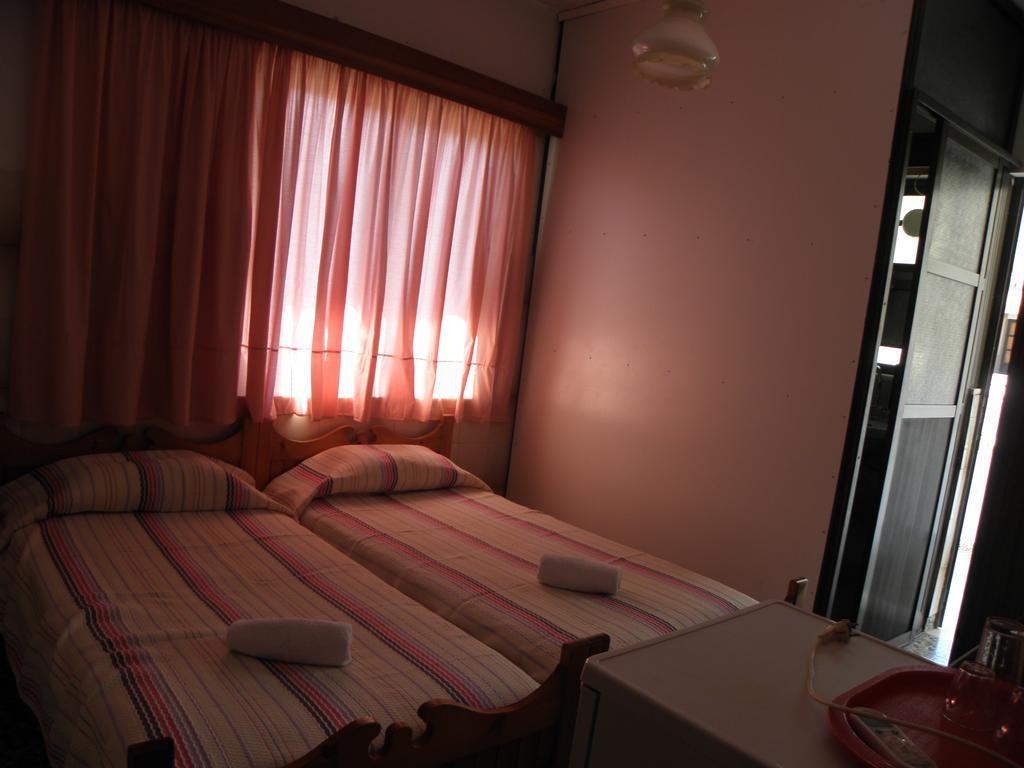 Standard Zweibettzimmer mit Bergblick
