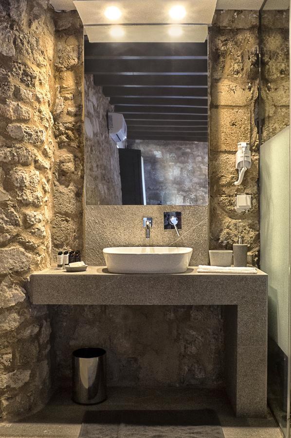 Deluxe Double Room Bath Ground Floor