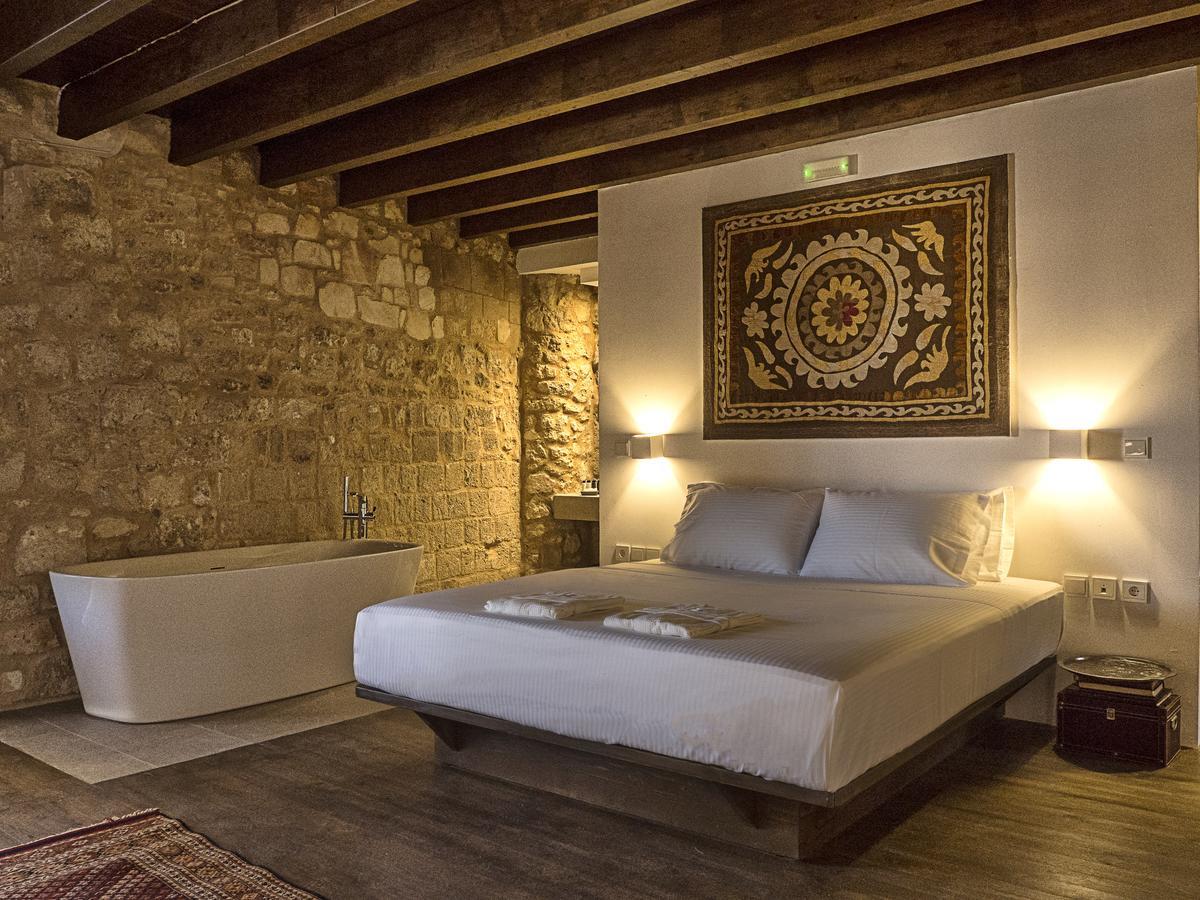 Deluxe Double Room Bath Ground Floor