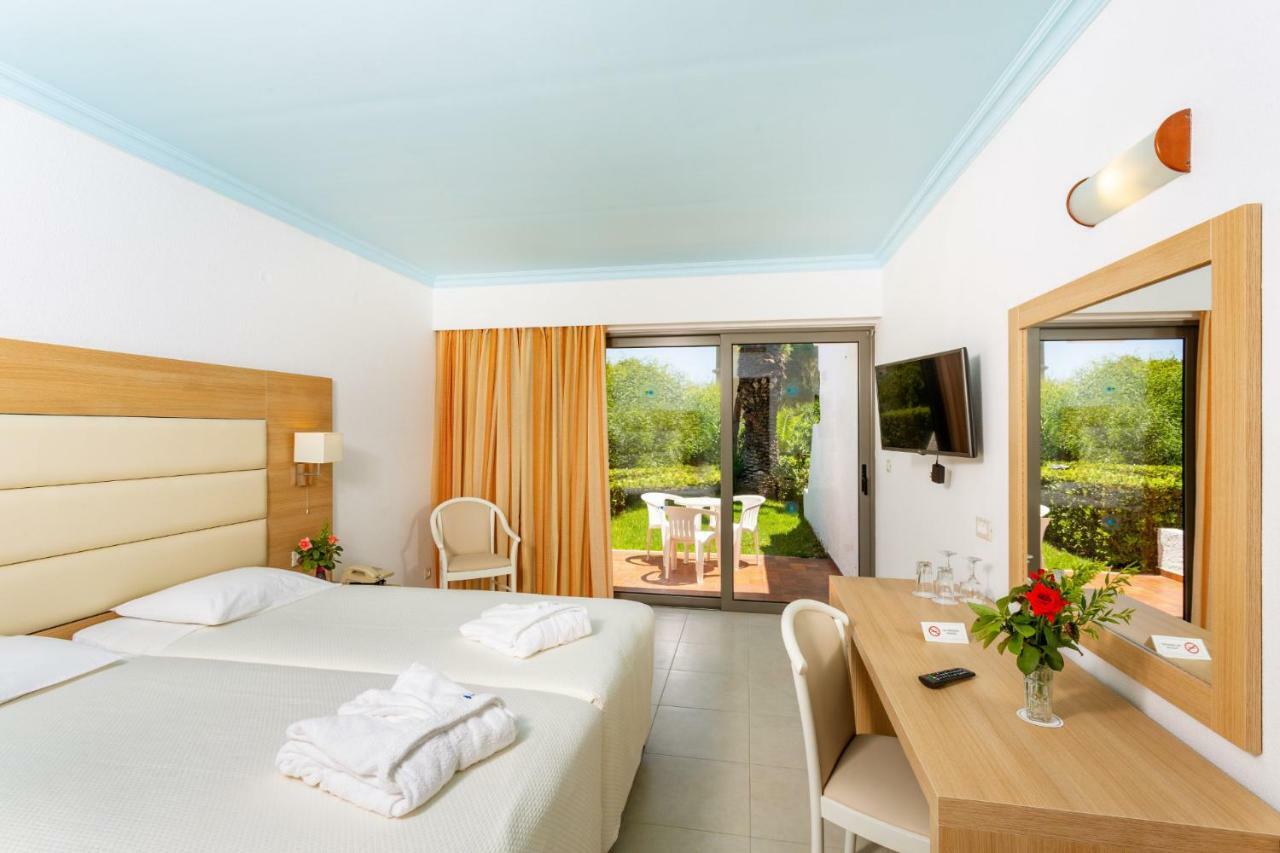 Bungalow med utsikt över trädgården