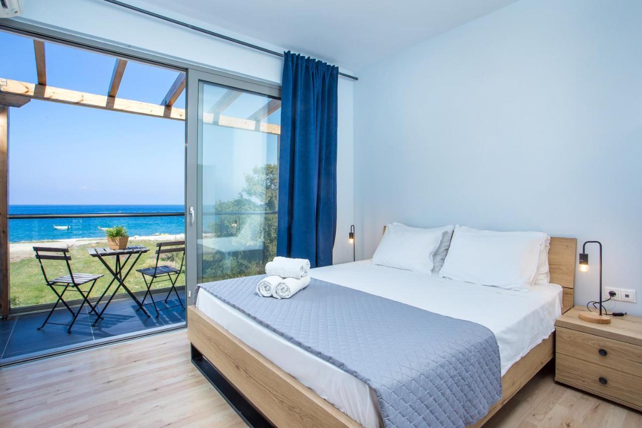 Villa Beach Front