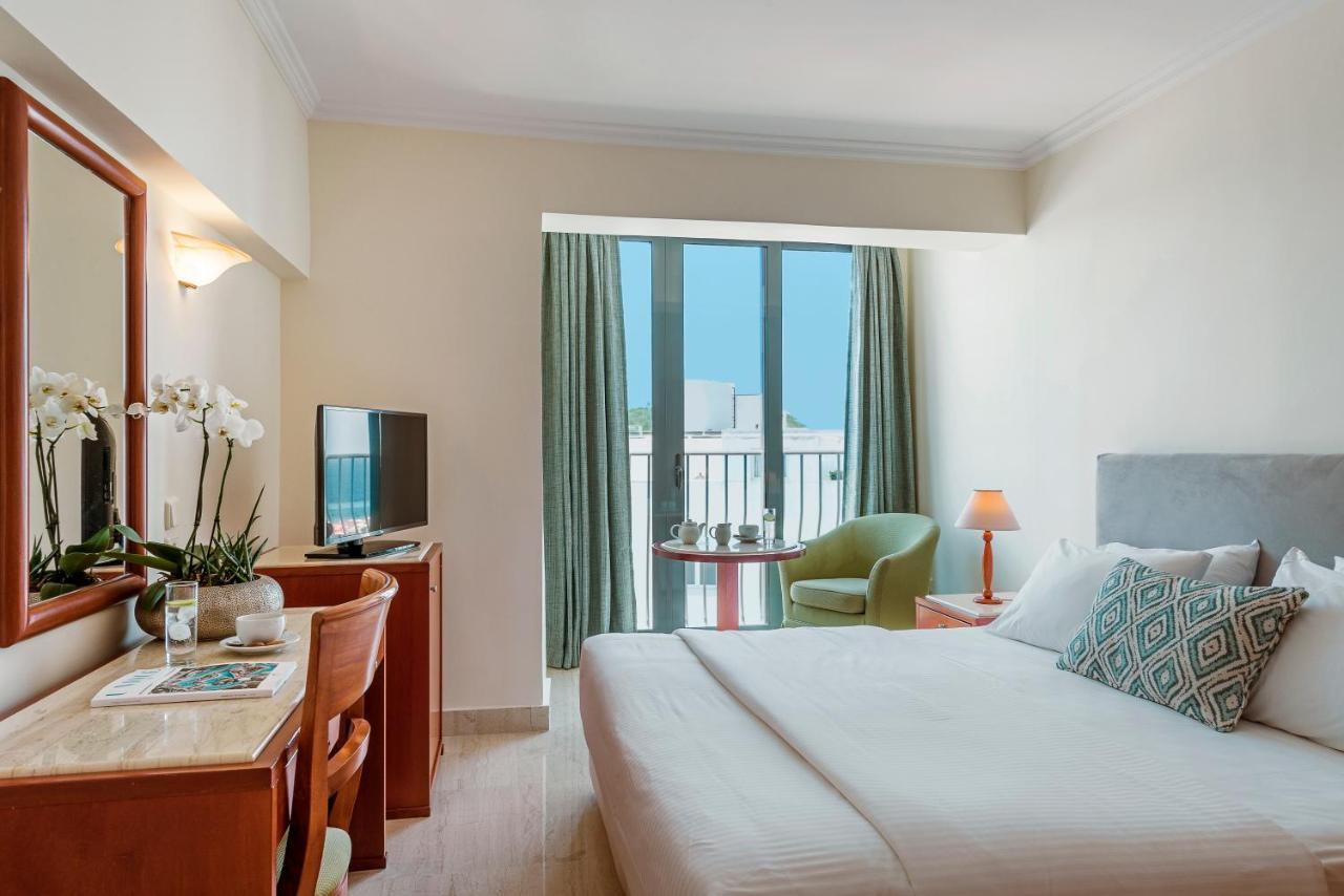 Single Room with Side Sea View