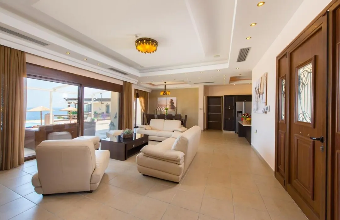 Black Diamond Villa Pasithea In Rhodes Greece-1