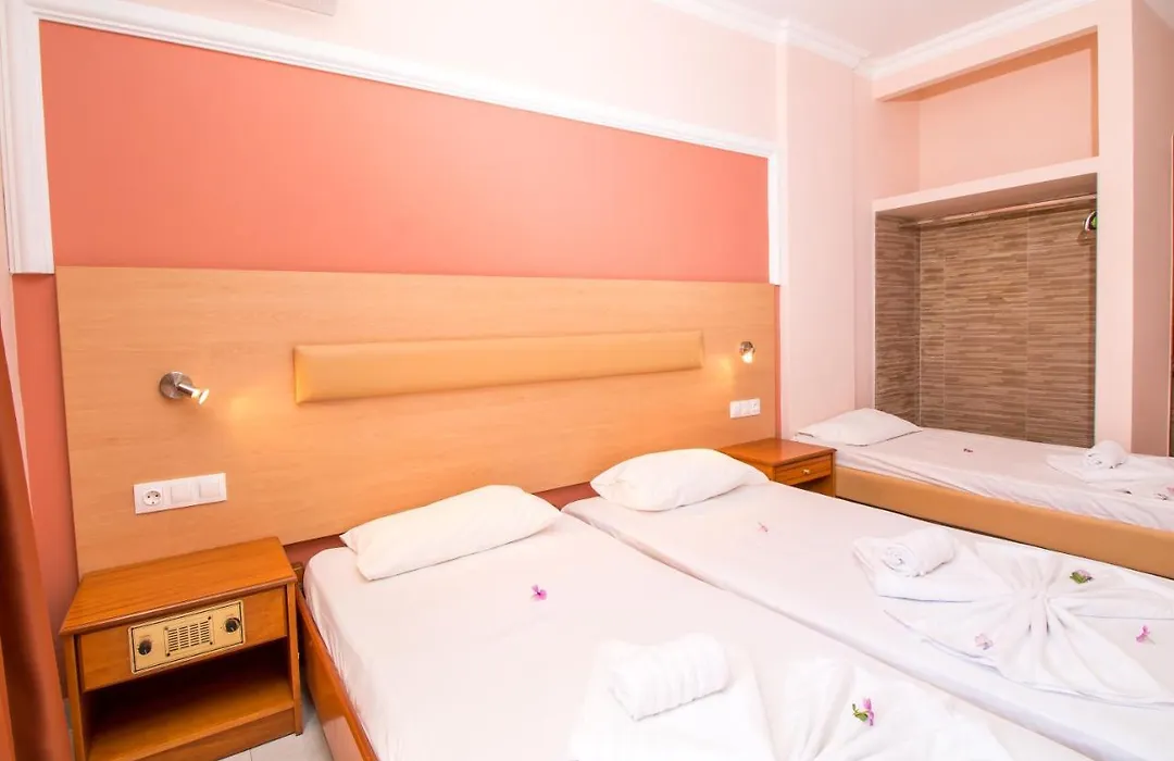 Hotel Dorieas-1