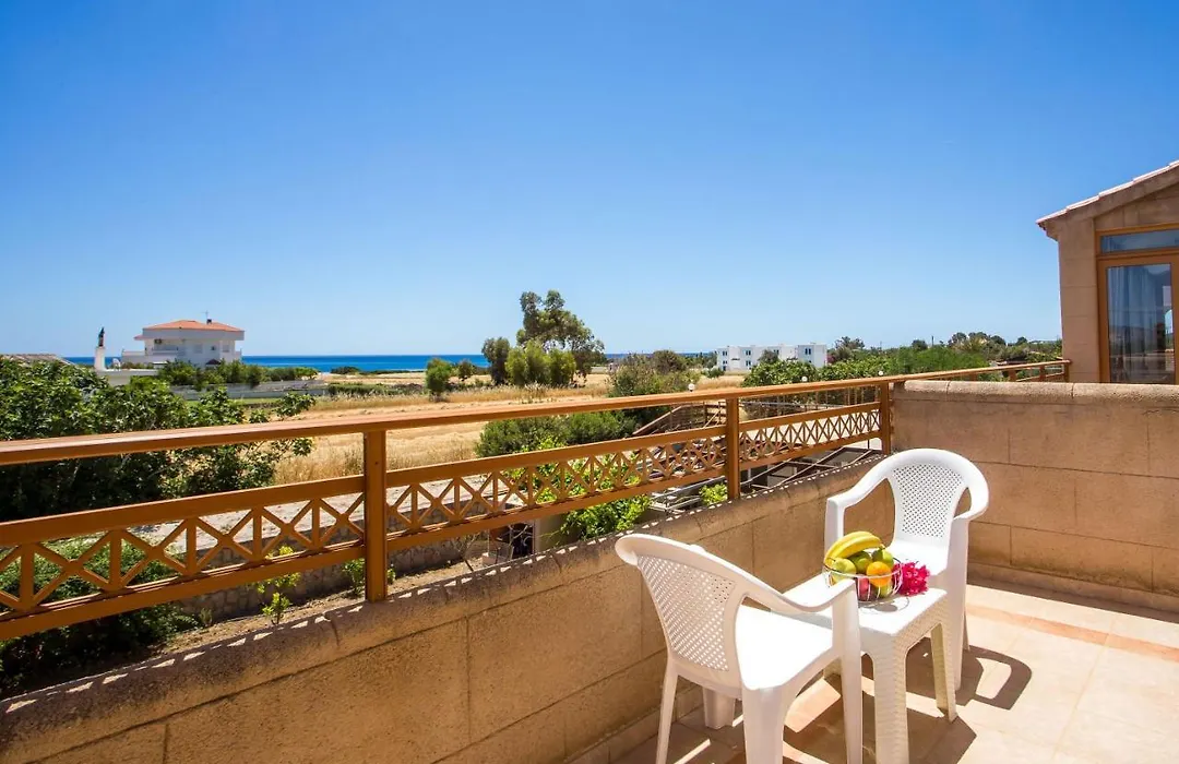 Hotel Ledras-1