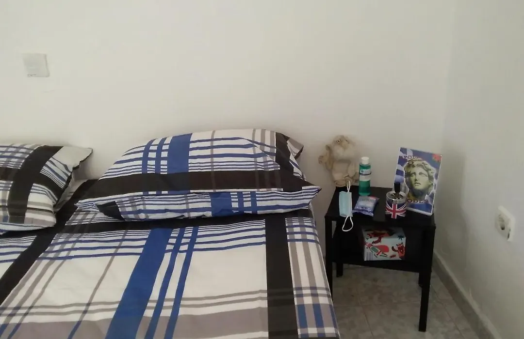 Apollon Apartments H-2-1