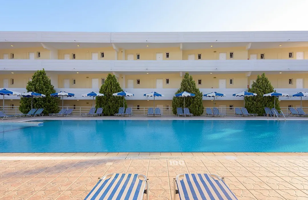 Memphis Beach Hotel-1