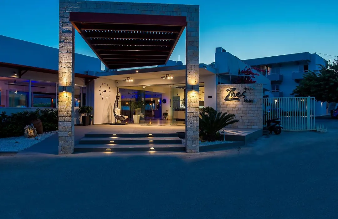 Zoes Hotel & Suites-1
