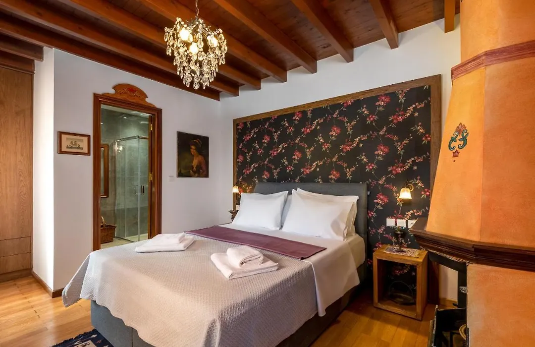 Mythic Spa Villa-1