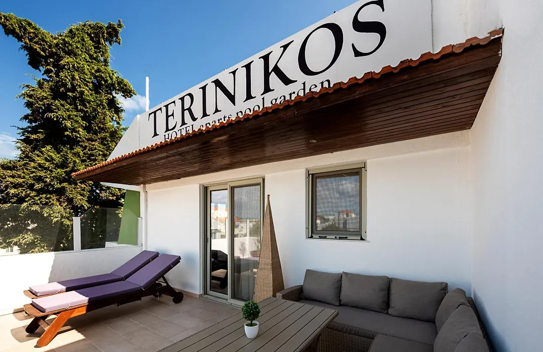 Terinikos Sunny Garden Hotel & Junior Suites-1