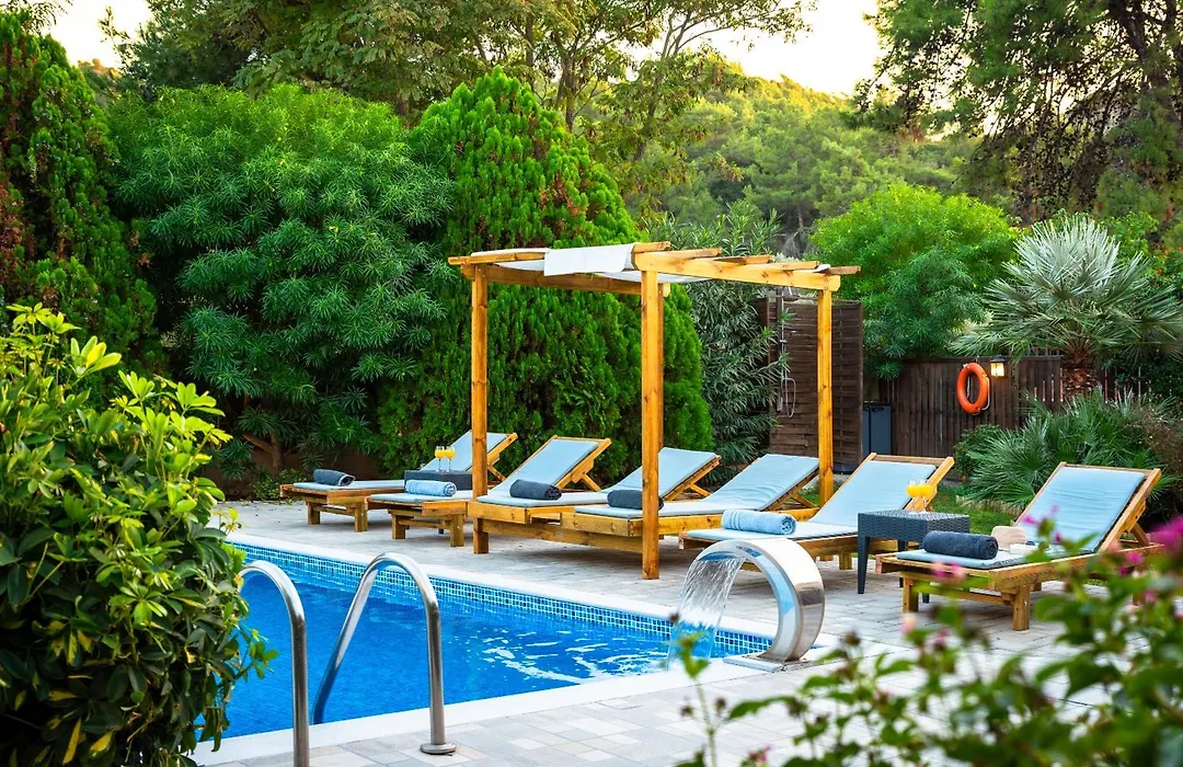 Evmar Villa-1