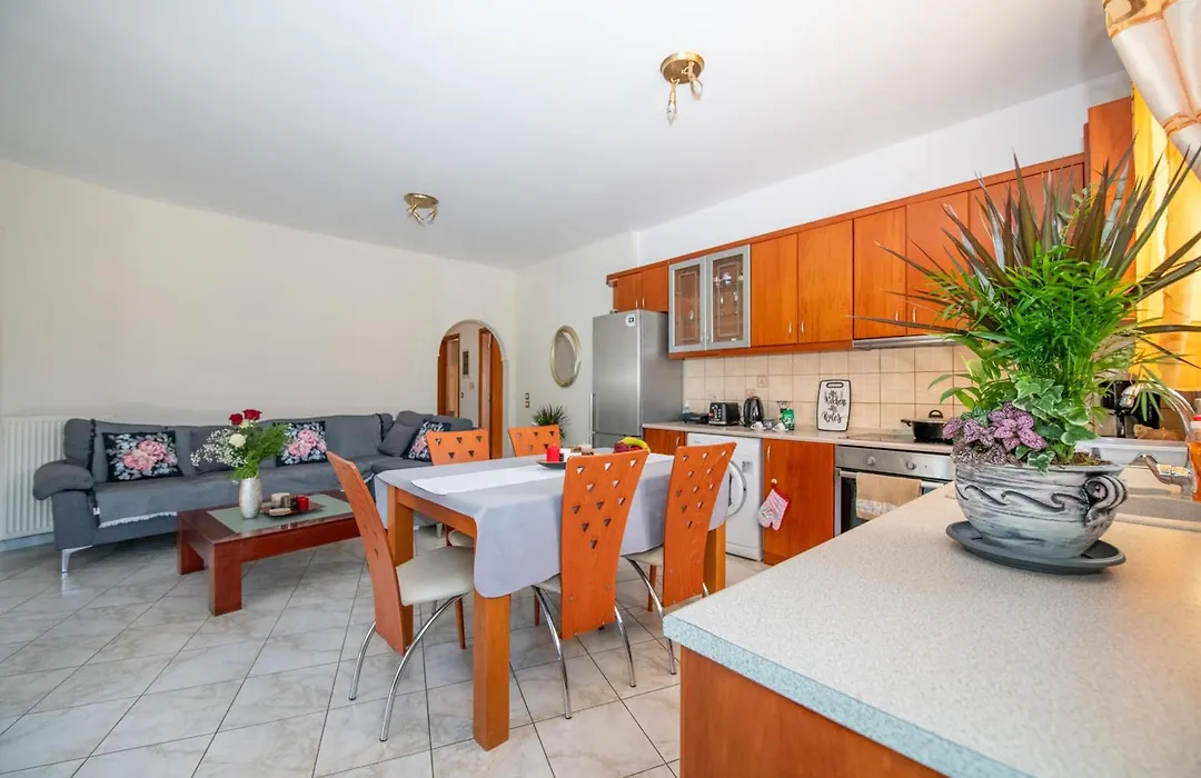 Rodini Sun Apartment-1