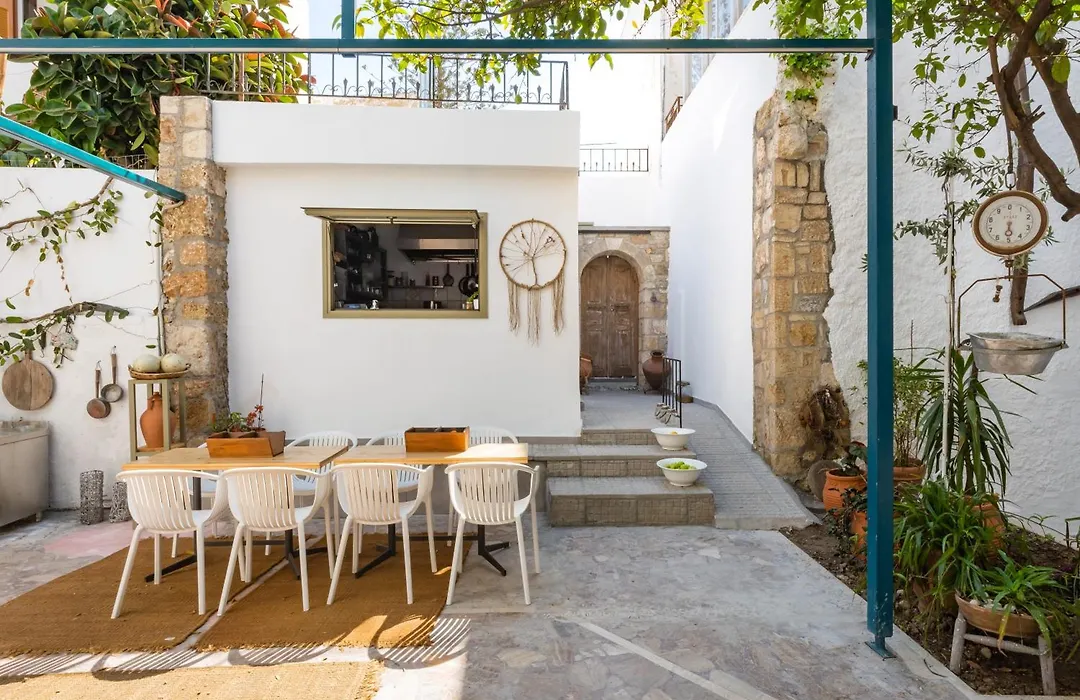 Lefka Hotel & Apartments-1