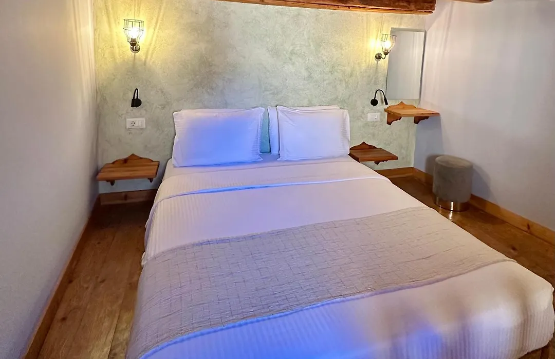 Midgard Suites-1
