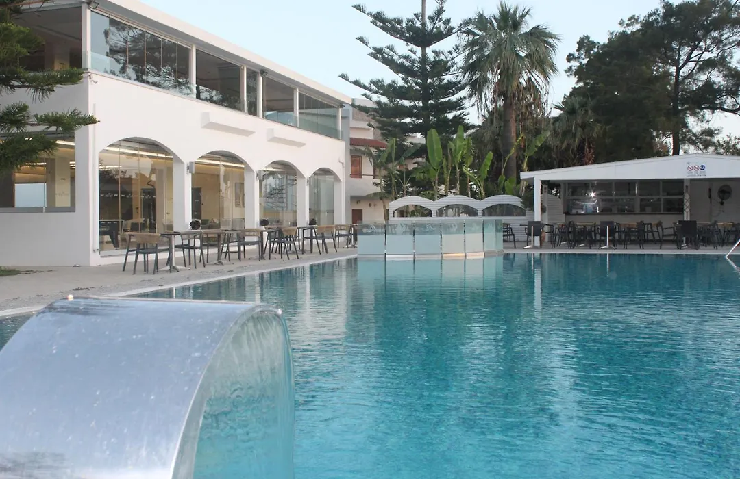 Vallian Village Hotel-1