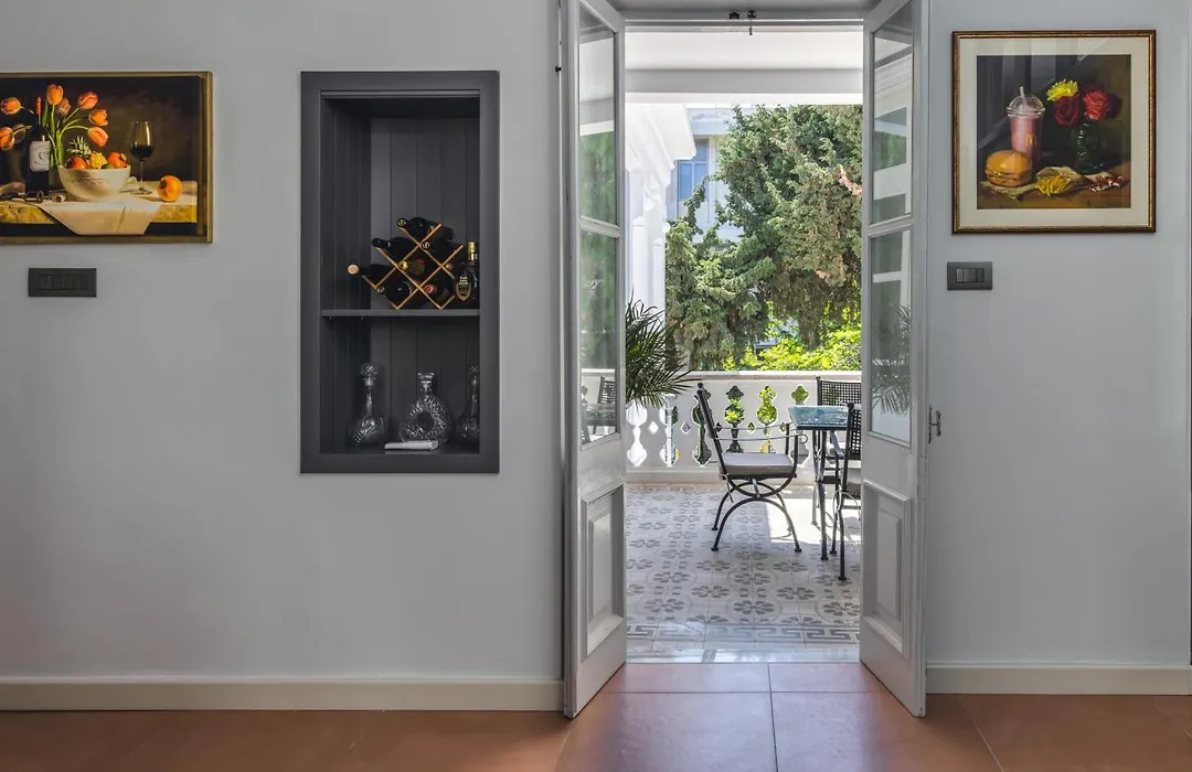Victoria Mansion A Luxurious Neoclassical Experience-1