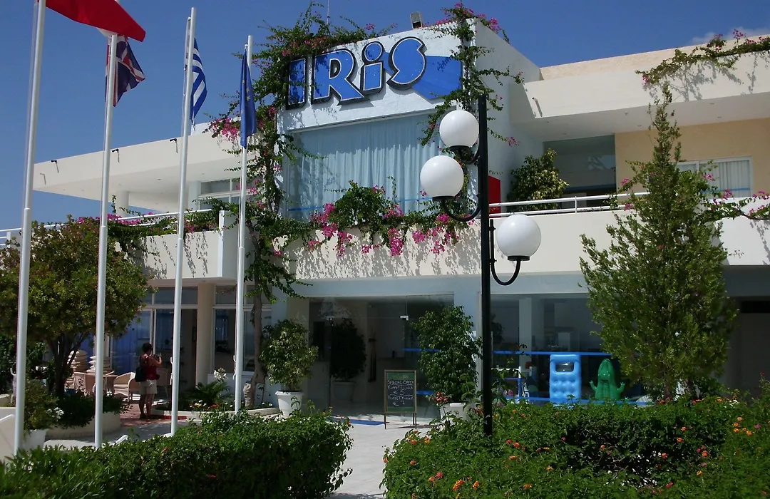 Iris Hotel-1