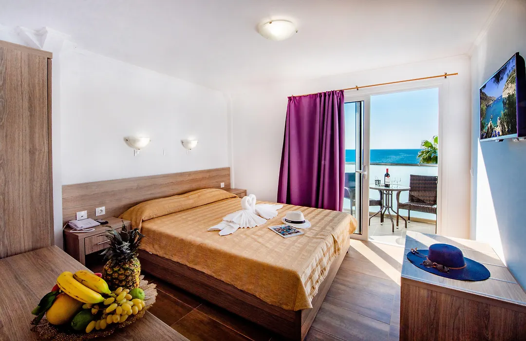 Hotel Ilyssion-1
