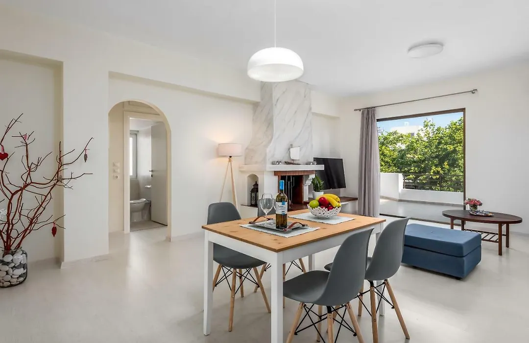 City Apartment-1