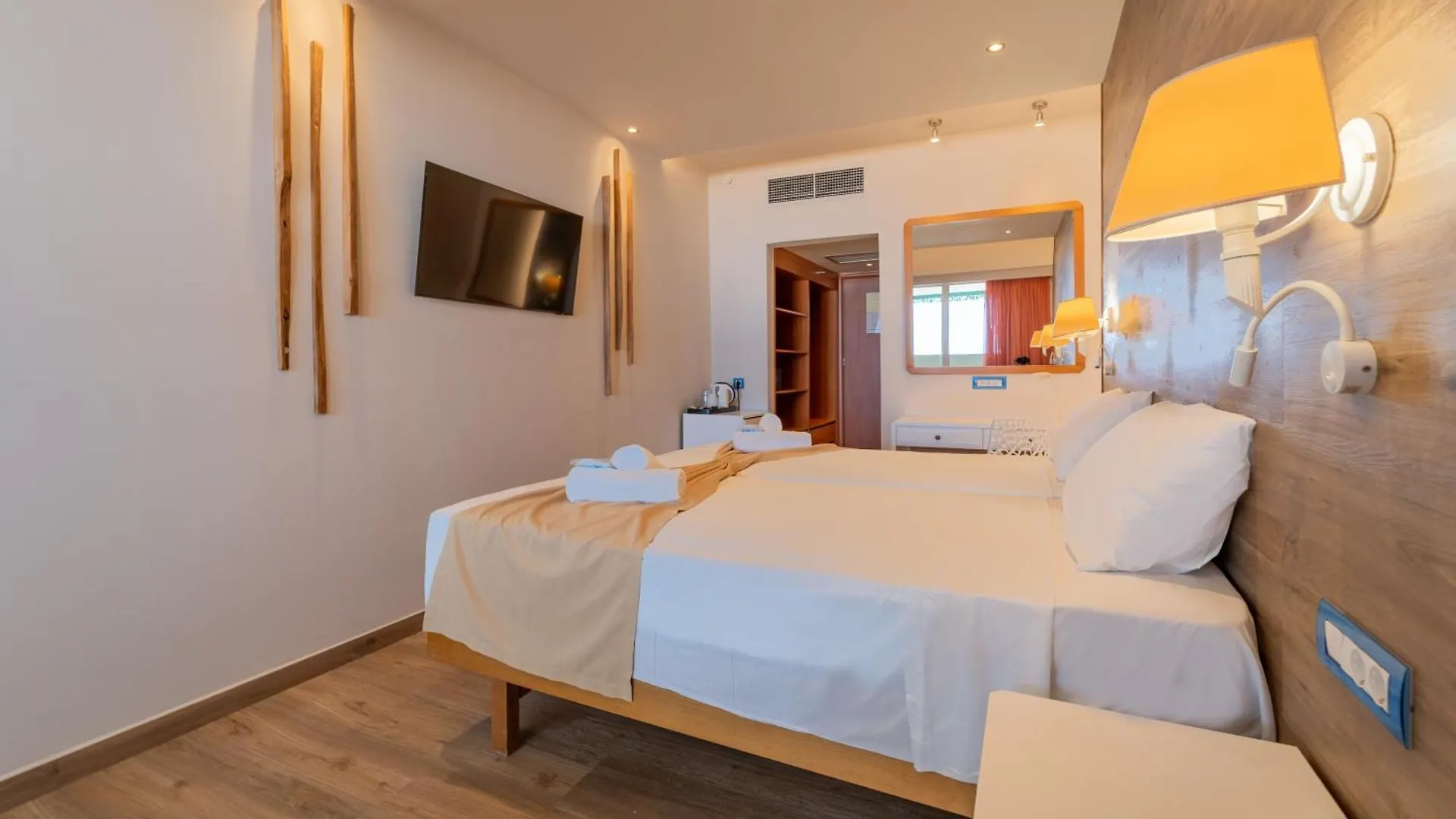 Arte Hotel Rhodes City: 4 star Hotel with a Minimum Price 41€| UPDATED ...