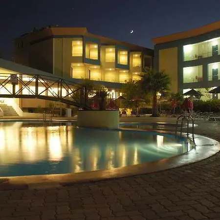 Sunland Hotel-2