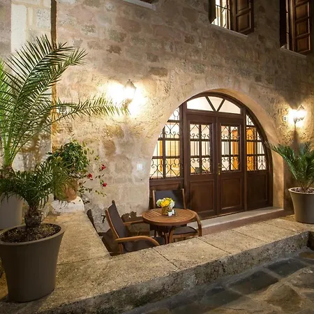 Kamara Antica Apartments-3