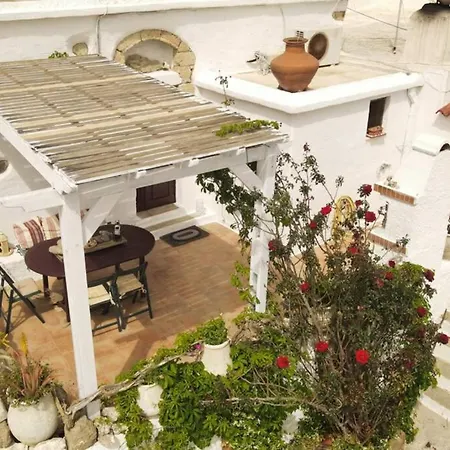 Conchiglia Village House-3
