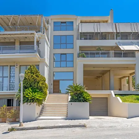 Couple'S Getaway , Modern Amenities & Sophisticated Style-2