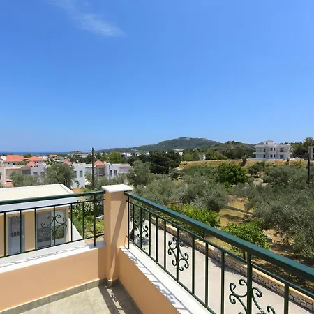 Athina'S Apartment In Olive Grove-2