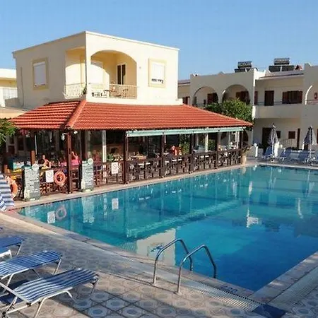 Chrysanthi Hotel Studio & Apartments-3