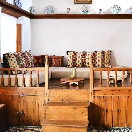 Casa Lindos-3