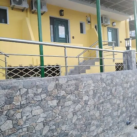 Serafi Cozy Rooms-2