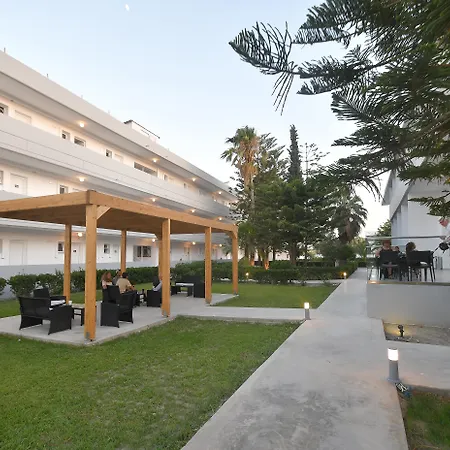 Evita Bay-3