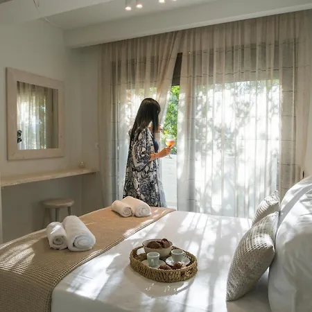 Aesthisis Sensational Accommodation-3