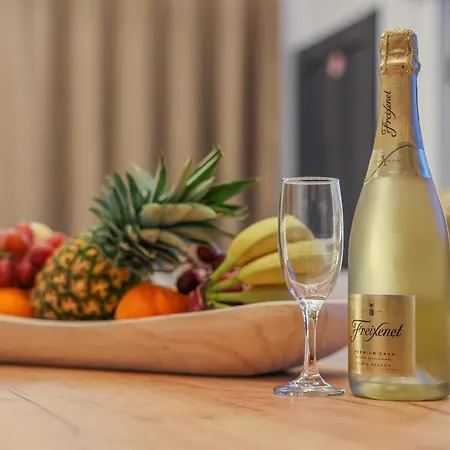 City Compass Luxury Villa-2