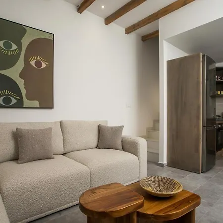 Pera Houses 2-Bedroom In The Center Of Lindos-2