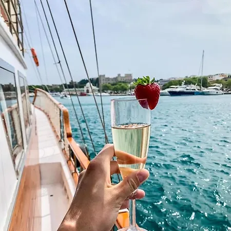 Royal Sailing Rhodes-3