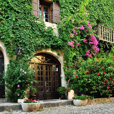 S.Nikolis' Historic Boutique Hotel-3