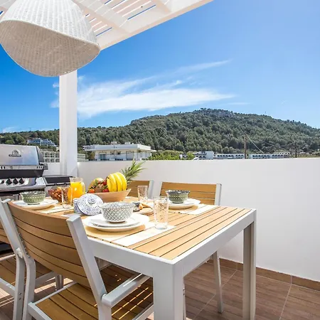 Euphoria Luxury Apartment-3